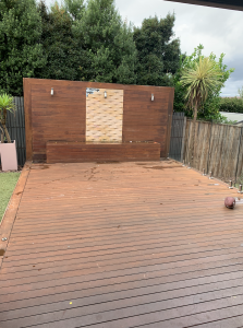 Premium Hardwood Batten Screens